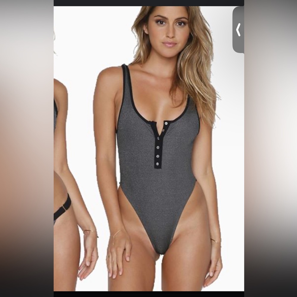 NWT Beach Bunny Presley one piece swim suit
